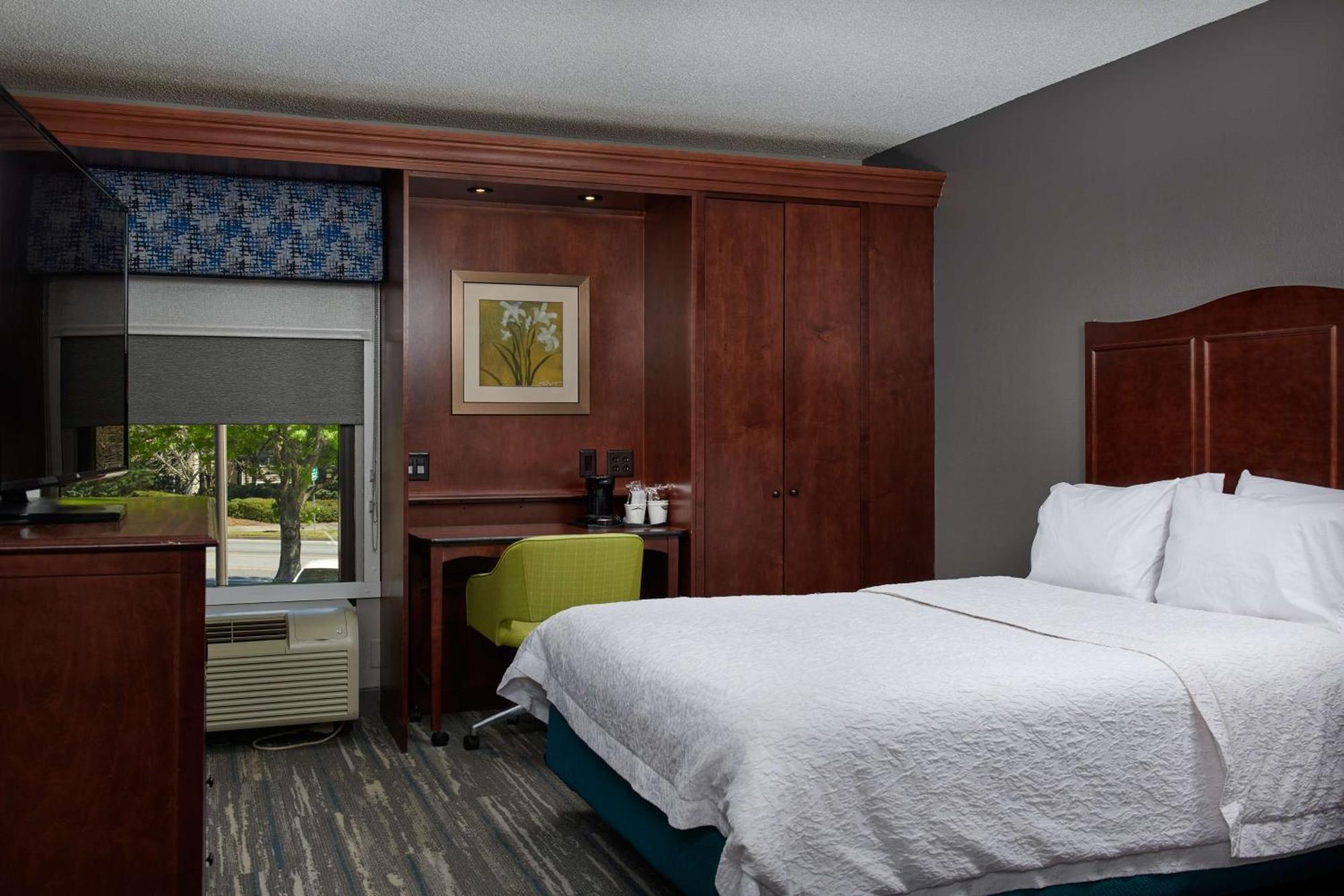 Hampton Inn Atlanta-Cumberland Mall/Cobb Galleria Area Smyrna Εξωτερικό φωτογραφία