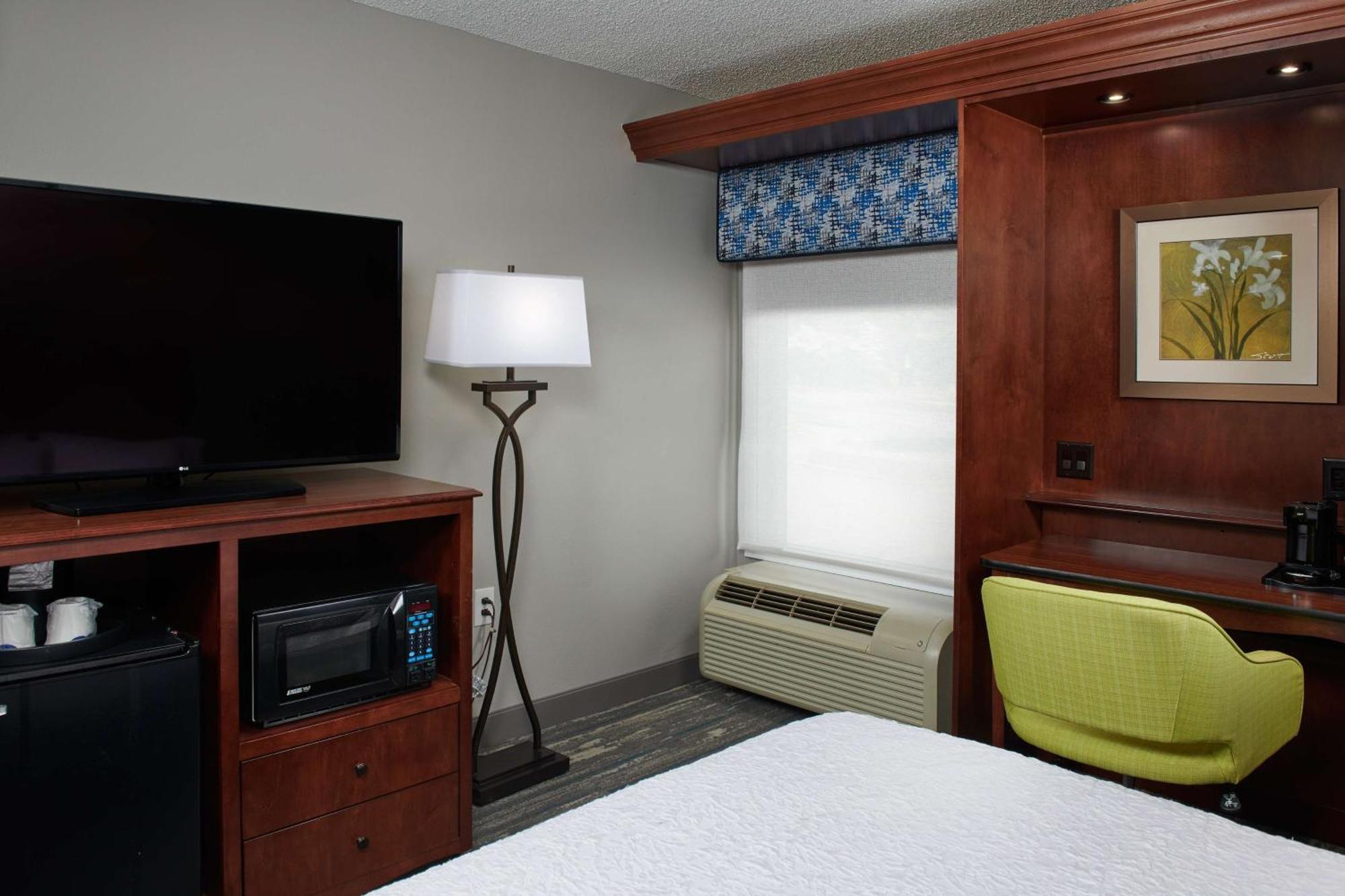 Hampton Inn Atlanta-Cumberland Mall/Cobb Galleria Area Smyrna Εξωτερικό φωτογραφία