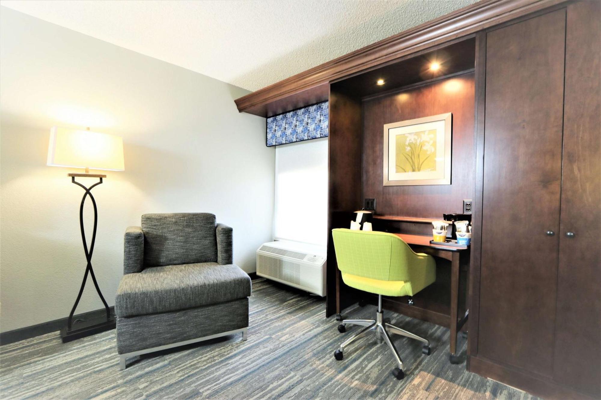 Hampton Inn Atlanta-Cumberland Mall/Cobb Galleria Area Smyrna Εξωτερικό φωτογραφία