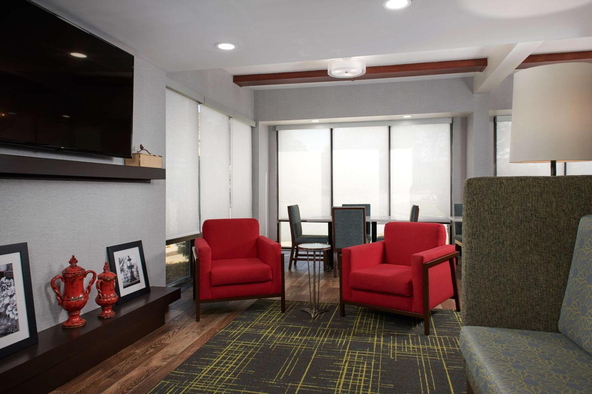Hampton Inn Atlanta-Cumberland Mall/Cobb Galleria Area Smyrna Εξωτερικό φωτογραφία